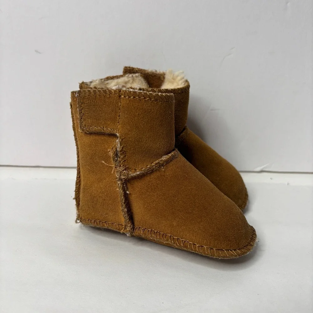 Cabelas Infant Boots Brown Suede‎ Sheepskin Lined Winter Baby Shoes 0-6 Months